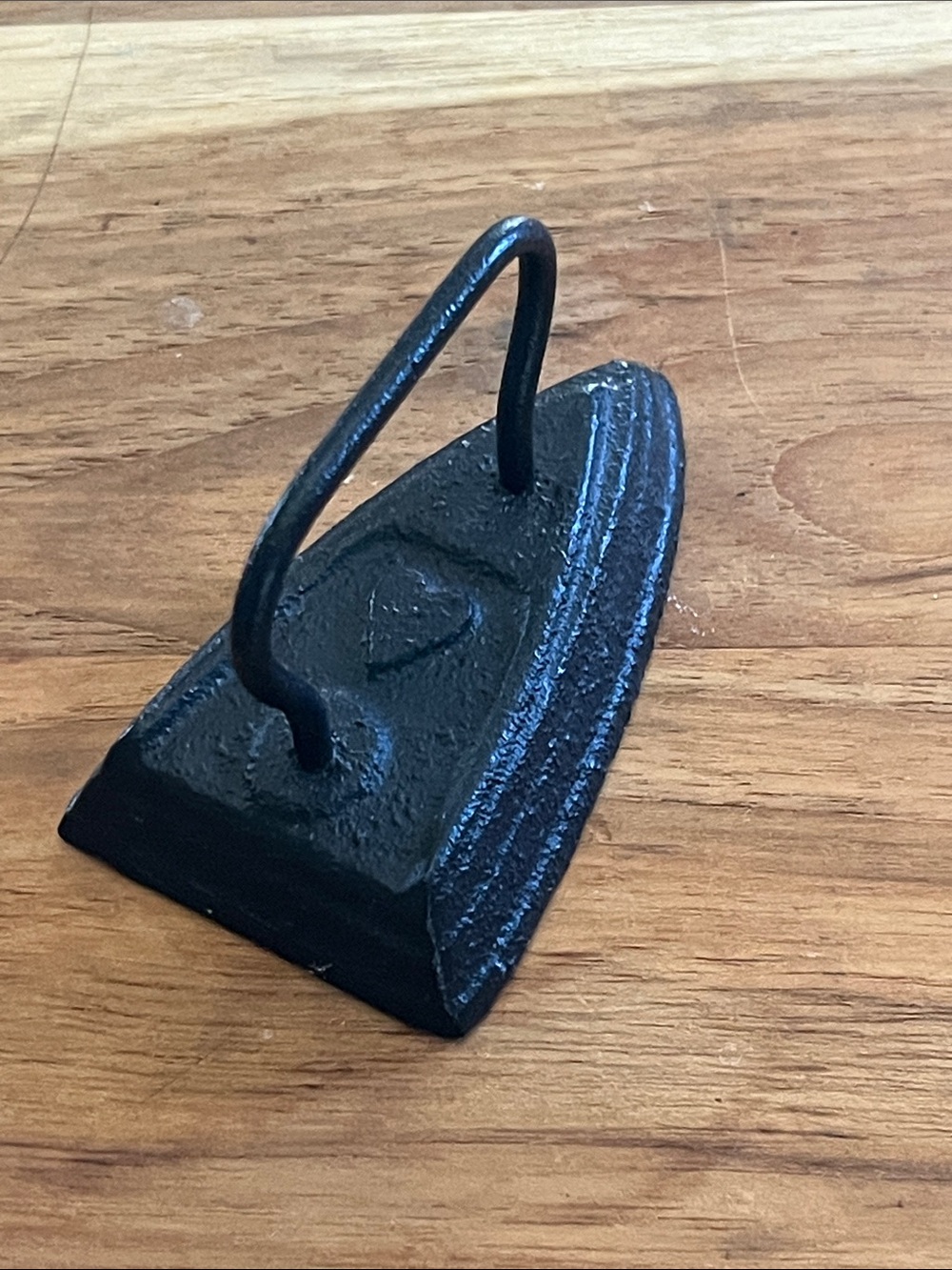 Vintage cast-iron mini sad iron heart design
